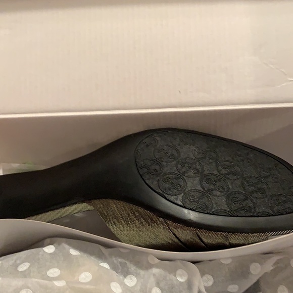 Lindsay Phillips shoes - Picture 6 of 6